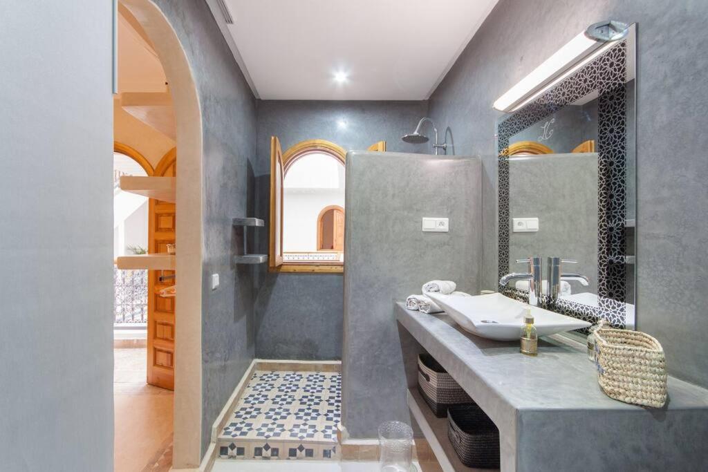 Riad Melilo Avec Piscine Chauffee Marrakesh Bagian luar foto