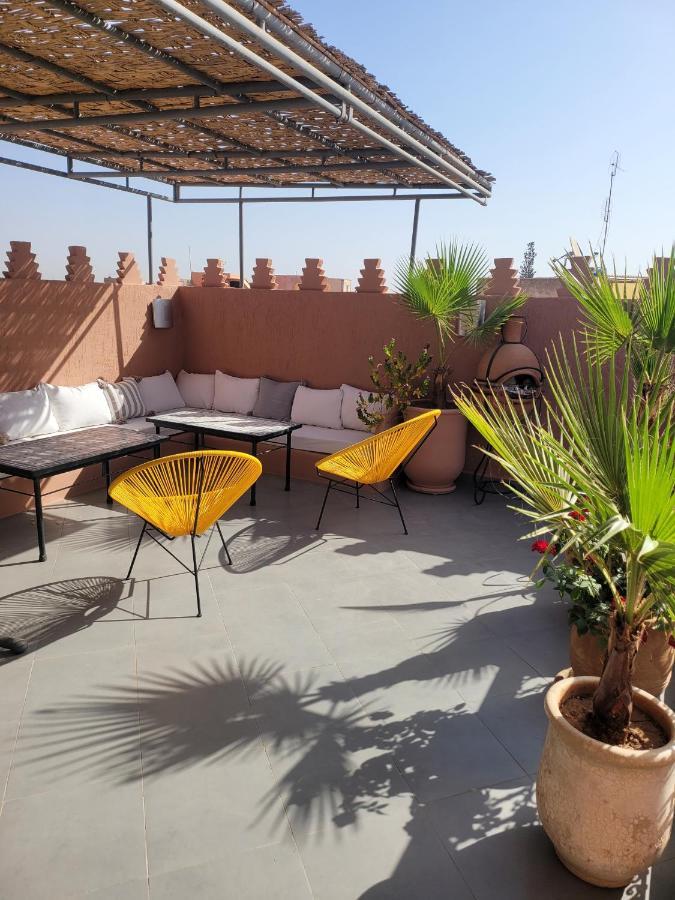 Riad Melilo Avec Piscine Chauffee Marrakesh Bagian luar foto