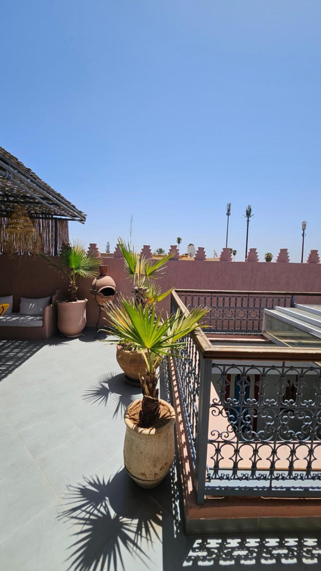 Riad Melilo Avec Piscine Chauffee Marrakesh Bagian luar foto