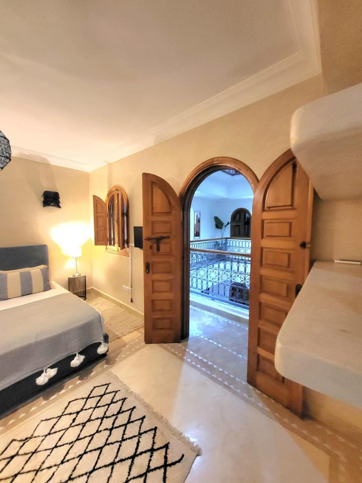Riad Melilo Avec Piscine Chauffee Marrakesh Bagian luar foto
