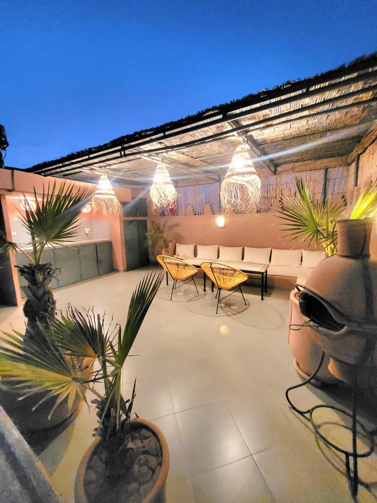 Riad Melilo Avec Piscine Chauffee Marrakesh Bagian luar foto