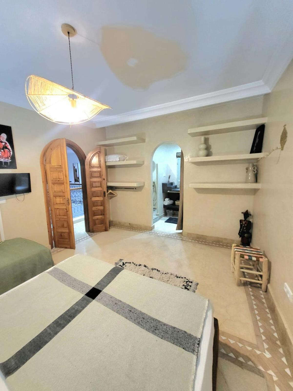 Riad Melilo Avec Piscine Chauffee Marrakesh Bagian luar foto