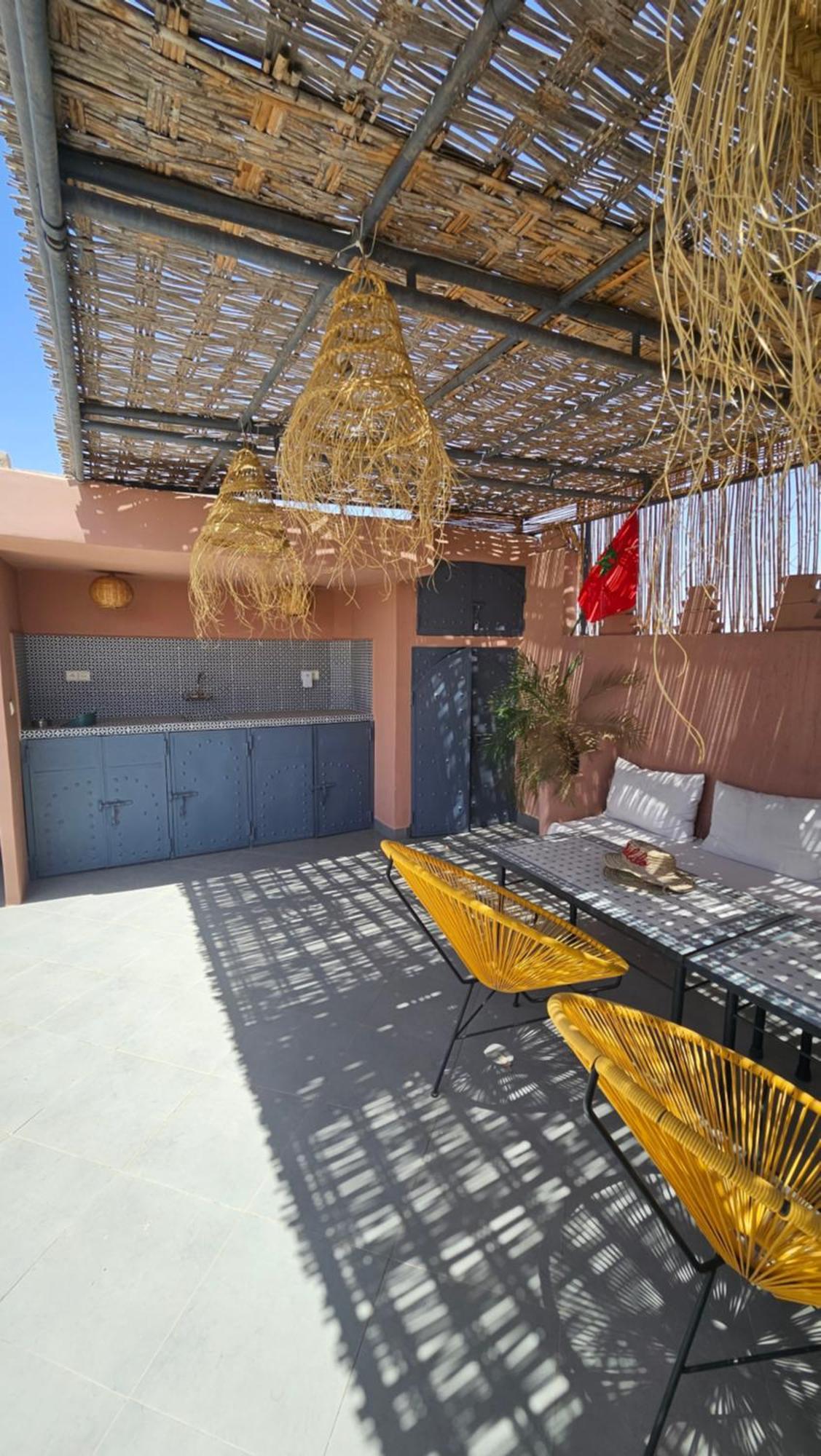 Riad Melilo Avec Piscine Chauffee Marrakesh Bagian luar foto