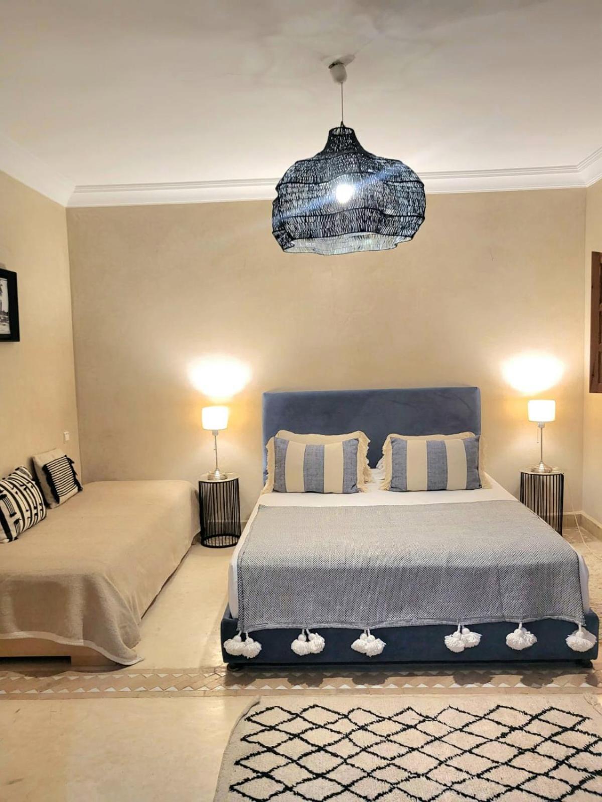 Riad Melilo Avec Piscine Chauffee Marrakesh Bagian luar foto