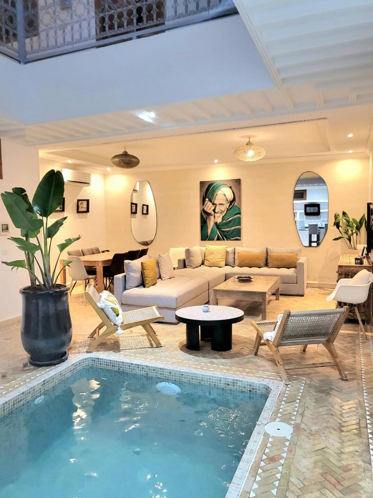 Riad Melilo Avec Piscine Chauffee Marrakesh Bagian luar foto